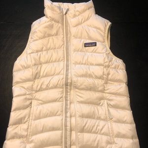 Patagonia girls down sweater vest in birch white